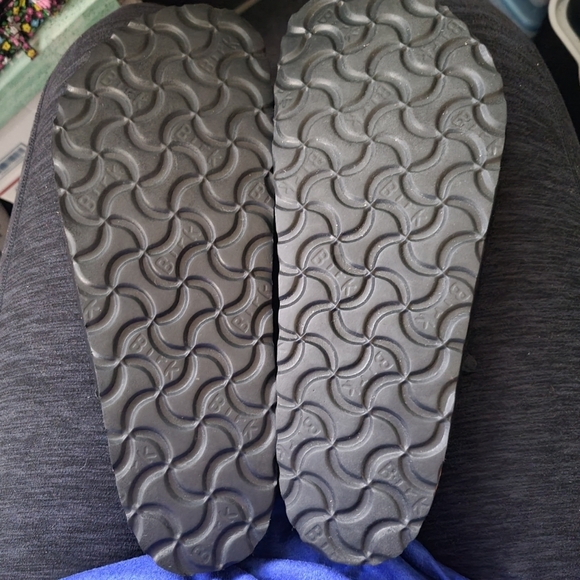 Birkenstock (Tatami) Diamond Studded Sandals NWOT SIZE 7 - Picture 3 of 4